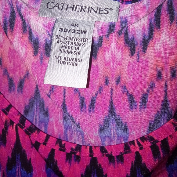 3/$10 CATHERINES Tank Top Size 4X 30/32W  Polyester Geometric - Picture 4 of 5